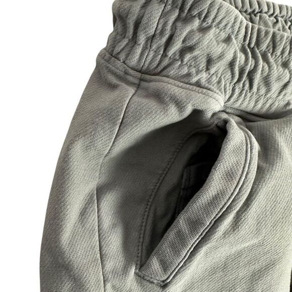 Athleta Girl All Play Farallon Short size 7 - Picture 4 of 6